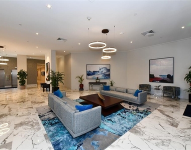 1211 Gulf Of Mexico Drive - Photo Thumbnail 38