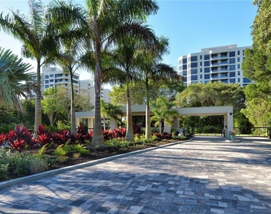 1211 Gulf Of Mexico Drive - Photo Thumbnail 37