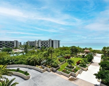 1211 Gulf Of Mexico Drive - Photo Thumbnail 32