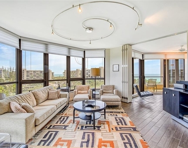 1211 Gulf Of Mexico Drive - Photo Thumbnail 8