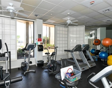 1211 Gulf Of Mexico Drive - Photo Thumbnail 41