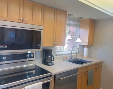 1358 Rock Dove Court - Photo Thumbnail 10