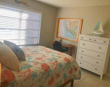 1358 Rock Dove Court - Photo Thumbnail 3