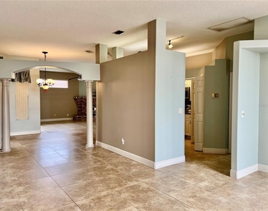 3715 72nd Ave E - Photo Thumbnail 4