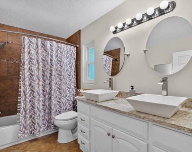 3282 Tobero Lane - Photo Thumbnail 31