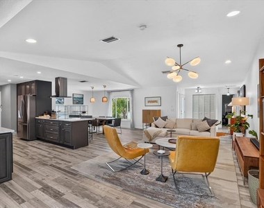 3282 Tobero Lane - Photo Thumbnail 9