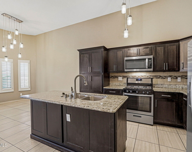 14949 Jerry Armstrong Court - Photo Thumbnail 4