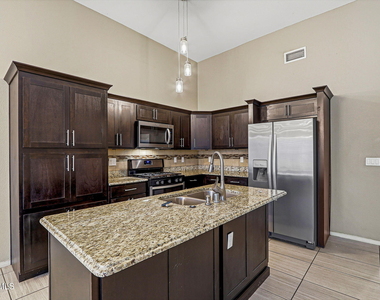 14949 Jerry Armstrong Court - Photo Thumbnail 6