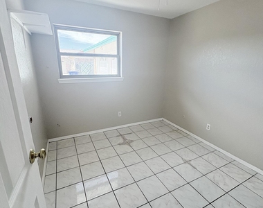 3444 Tascosa Street - Photo Thumbnail 20