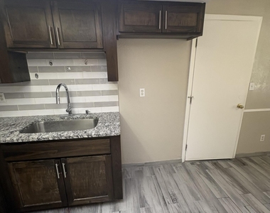 3444 Tascosa Street - Photo Thumbnail 5