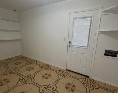3444 Tascosa Street - Photo Thumbnail 22