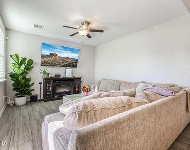 4812 Marisabel Azcarate Street - Photo Thumbnail 5