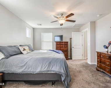 4812 Marisabel Azcarate Street - Photo Thumbnail 17