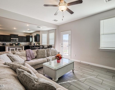 4812 Marisabel Azcarate Street - Photo Thumbnail 6