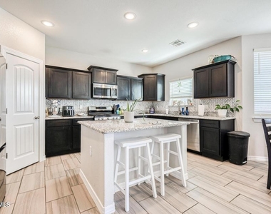 4812 Marisabel Azcarate Street - Photo Thumbnail 9