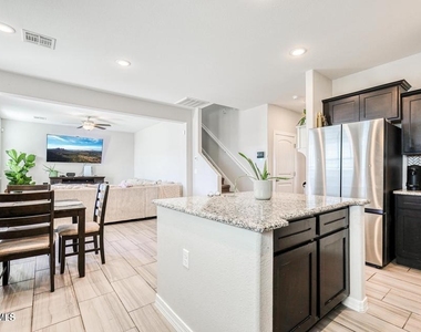 4812 Marisabel Azcarate Street - Photo Thumbnail 12