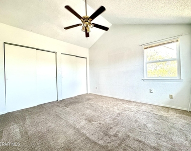 2218 Seagull Drive - Photo Thumbnail 20
