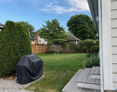 33 Grove Avenue - Photo Thumbnail 22
