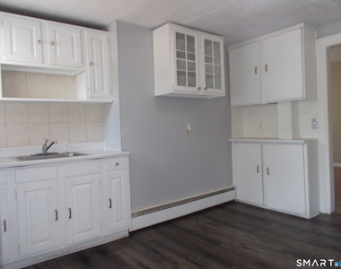161 Howard Avenue - Photo Thumbnail 12