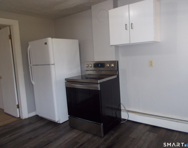 161 Howard Avenue - Photo Thumbnail 9