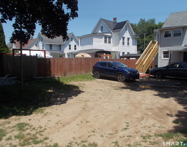 161 Howard Avenue - Photo Thumbnail 15