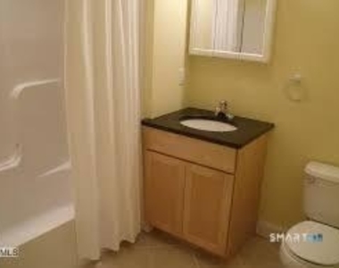 93 Main Street - Photo Thumbnail 3