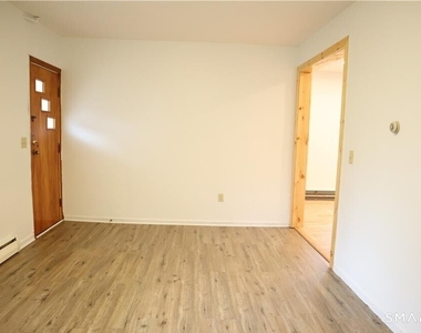 81 Pratt Street - Photo Thumbnail 10