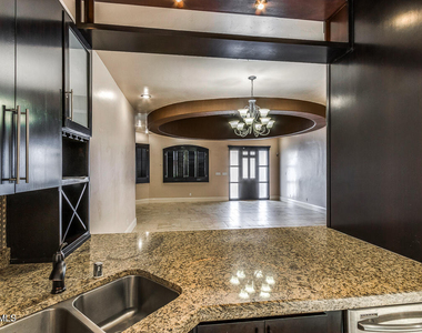 12800 Cozy Cove Avenue - Photo Thumbnail 7