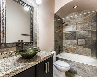 12800 Cozy Cove Avenue - Photo Thumbnail 10