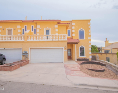 4744 Excalibur Drive - Photo Thumbnail 7