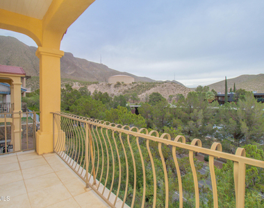 4744 Excalibur Drive - Photo Thumbnail 33