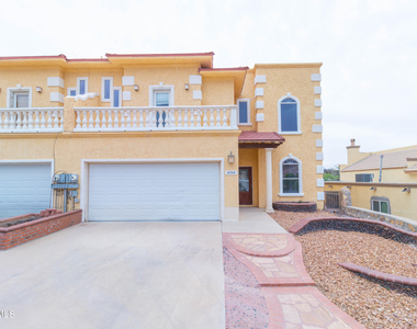 4744 Excalibur Drive - Photo Thumbnail 6