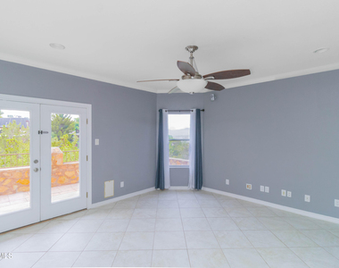4744 Excalibur Drive - Photo Thumbnail 20