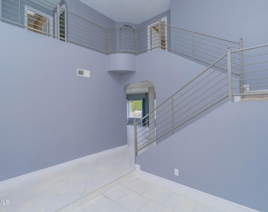 4744 Excalibur Drive - Photo Thumbnail 12