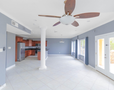4744 Excalibur Drive - Photo Thumbnail 16