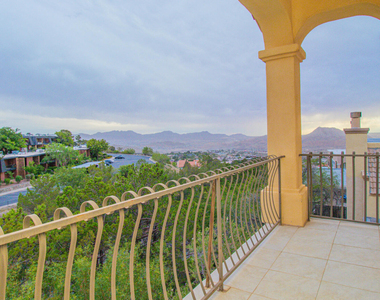 4744 Excalibur Drive - Photo Thumbnail 31