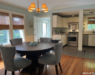 17 Anderson Street - Photo Thumbnail 6