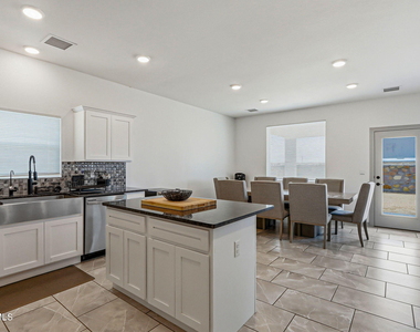 3601 Hill Sand Place - Photo Thumbnail 8