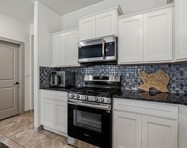 3601 Hill Sand Place - Photo Thumbnail 14