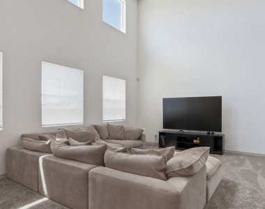 3601 Hill Sand Place - Photo Thumbnail 5