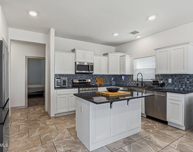 3601 Hill Sand Place - Photo Thumbnail 9