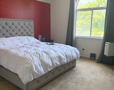 158 Seaside Avenue - Photo Thumbnail 4