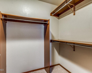 5337 Manuel Puentes Court - Photo Thumbnail 23