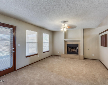 5337 Manuel Puentes Court - Photo Thumbnail 14