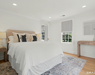 222 Sunnieholme Drive - Photo Thumbnail 13