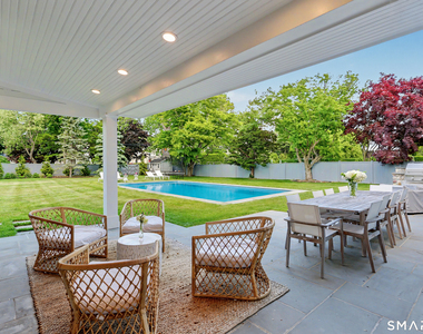 222 Sunnieholme Drive - Photo Thumbnail 20
