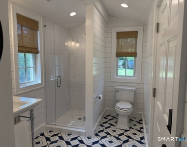 222 Sunnieholme Drive - Photo Thumbnail 19