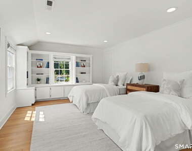 222 Sunnieholme Drive - Photo Thumbnail 14