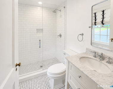 222 Sunnieholme Drive - Photo Thumbnail 17