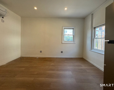 61 Field Street - Photo Thumbnail 2